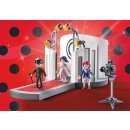 Miraculous: Fashion Show in Paris