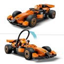 F1® Rennfahrer mit McLaren Rennauto