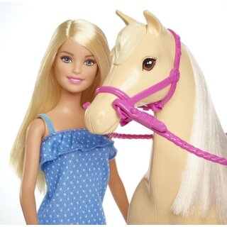 Barbie Puppe & Pferd (blonde Haare)