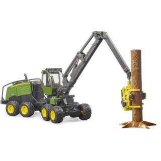 John Deere 1270G Harvester mit Baumstamm