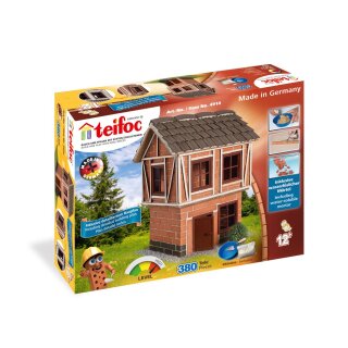 Großes Fachwerkhaus