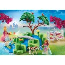 Prinzessinnen-Picknick mit Fohlen